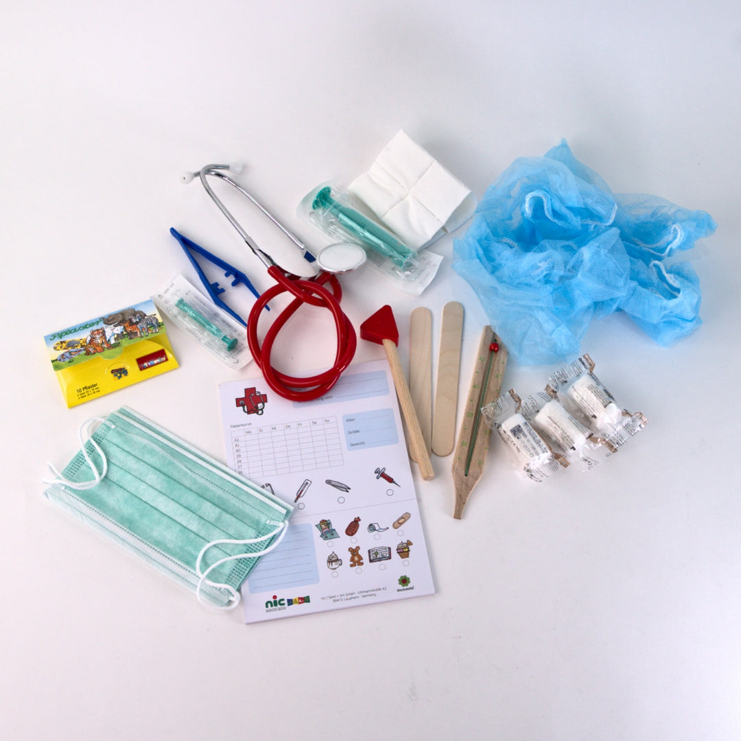 NI-534110 Gluckskafer Doctor's Case Complete with Contents