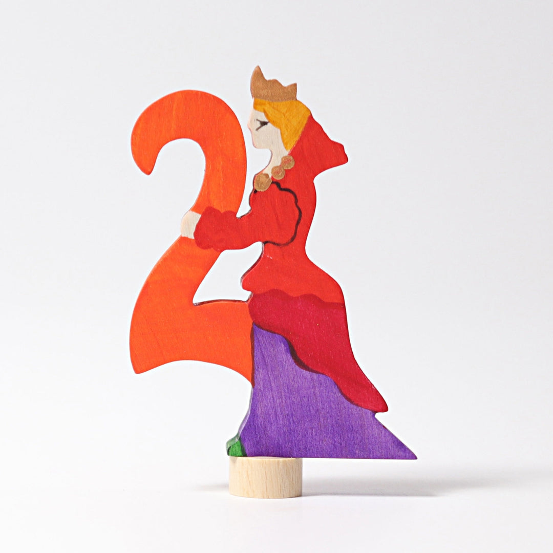 GR-04920 Grimm’s Fairytale Number 2 Queen Candle Holder Decoration