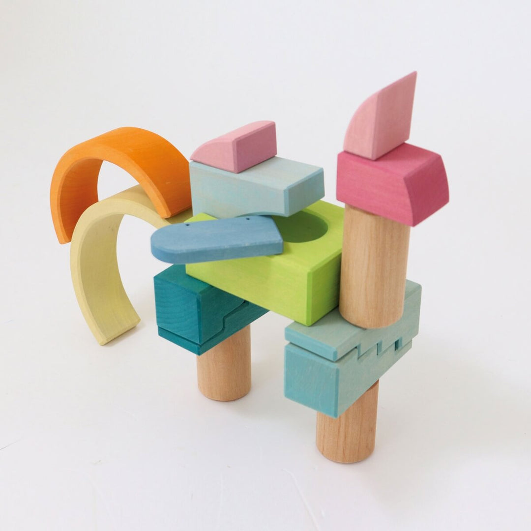 Building World - Cloud Play (2024)