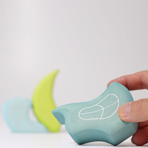 GR-07390 Grimm's Gnomes Bungalow