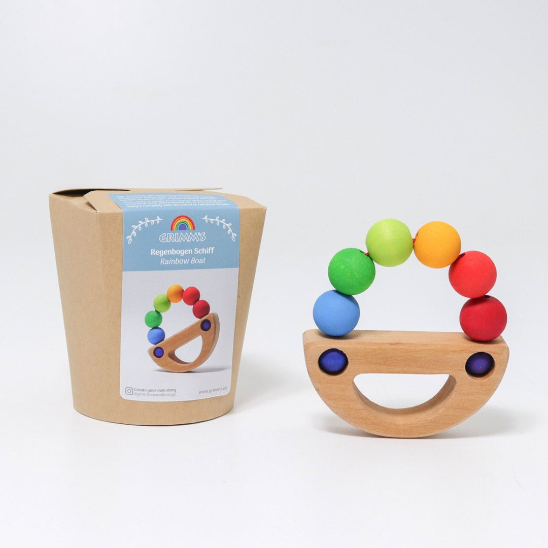 08126 Grimms Grasping Toy Rainbow Boat