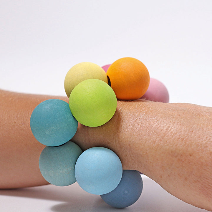 GR-08136 Grimm's Beads Grasper Pastel