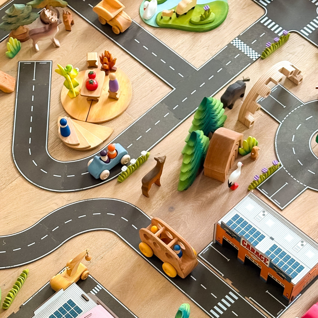 Magellan MyRoads for Small Worlds & Vehicle Play - Online, Australia