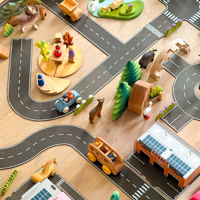 Magellan MyRoads for Small Worlds & Vehicle Play - Online, Australia