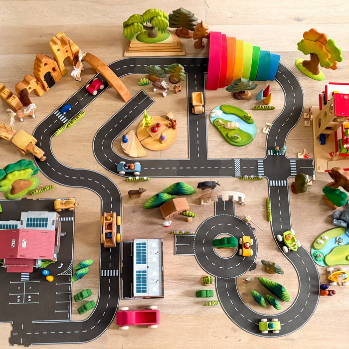 Magellan MyRoads for Small Worlds & Vehicle Play - Online, Australia