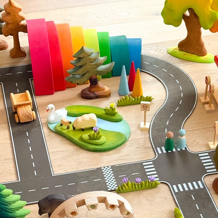 Magellan MyRoads for Small Worlds & Vehicle Play - Online, Australia