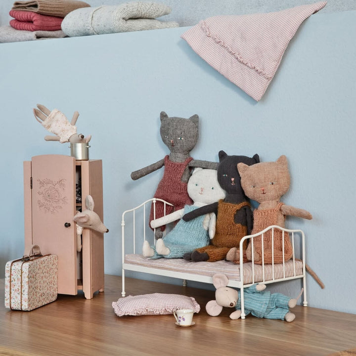 Maileg Cat Bedroom from Australia