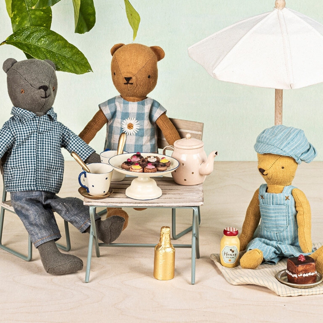 Maileg Bear Family Picnic from Australia