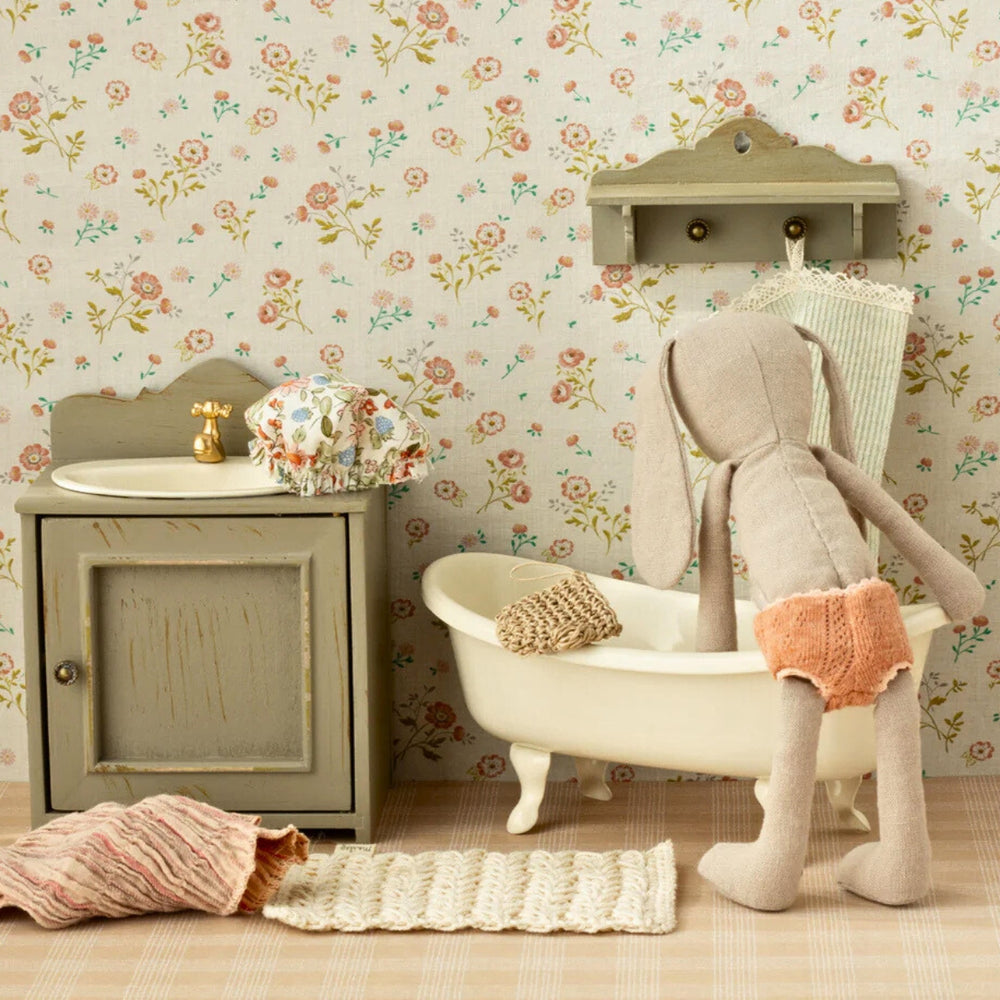 Maileg Miniature Bathroom from Australia
