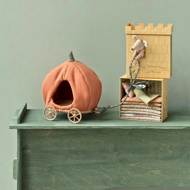 Maileg Mouse Pumpkin Carriage (2026) - Australia