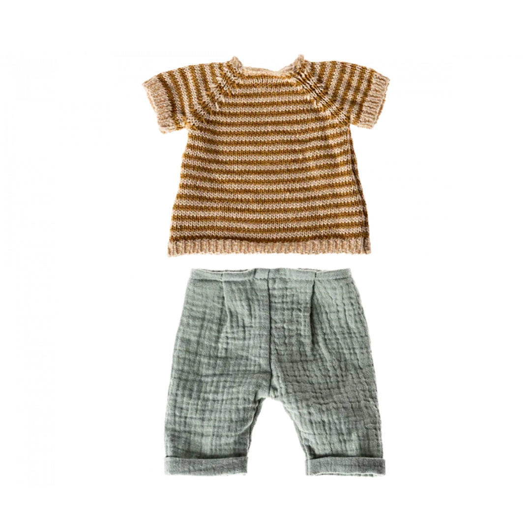 Maileg Rabbit Size 3 in Classic Shirt and Pants (2024)