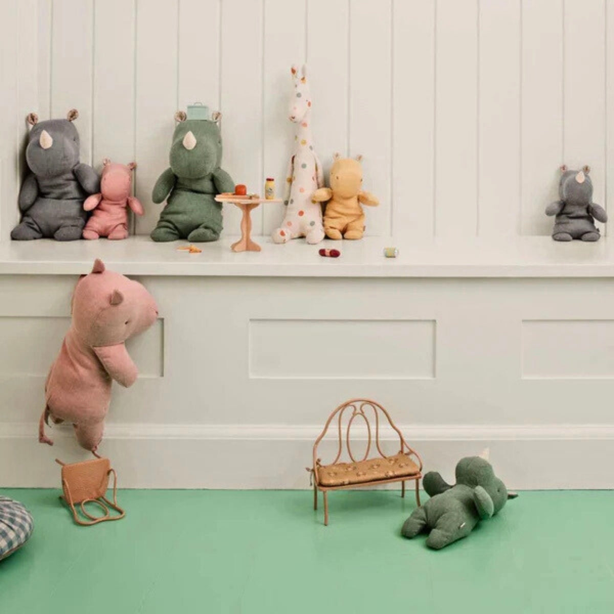 Maileg Vintage Bench - Miniature, Dark Powder, Australia