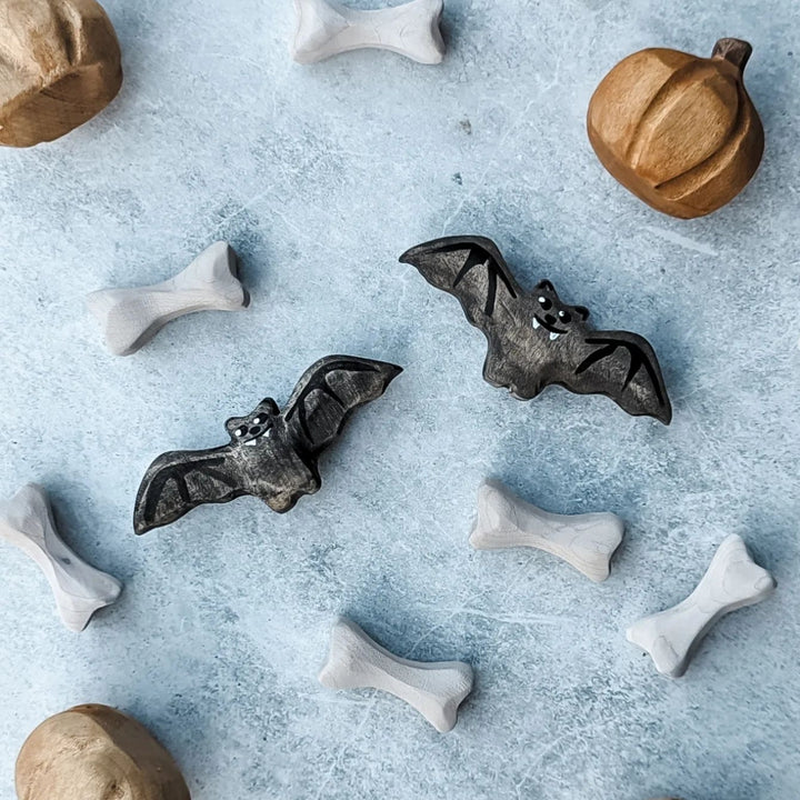 NH_HAP_180007 NOM Handcrafted - Vampire Bat