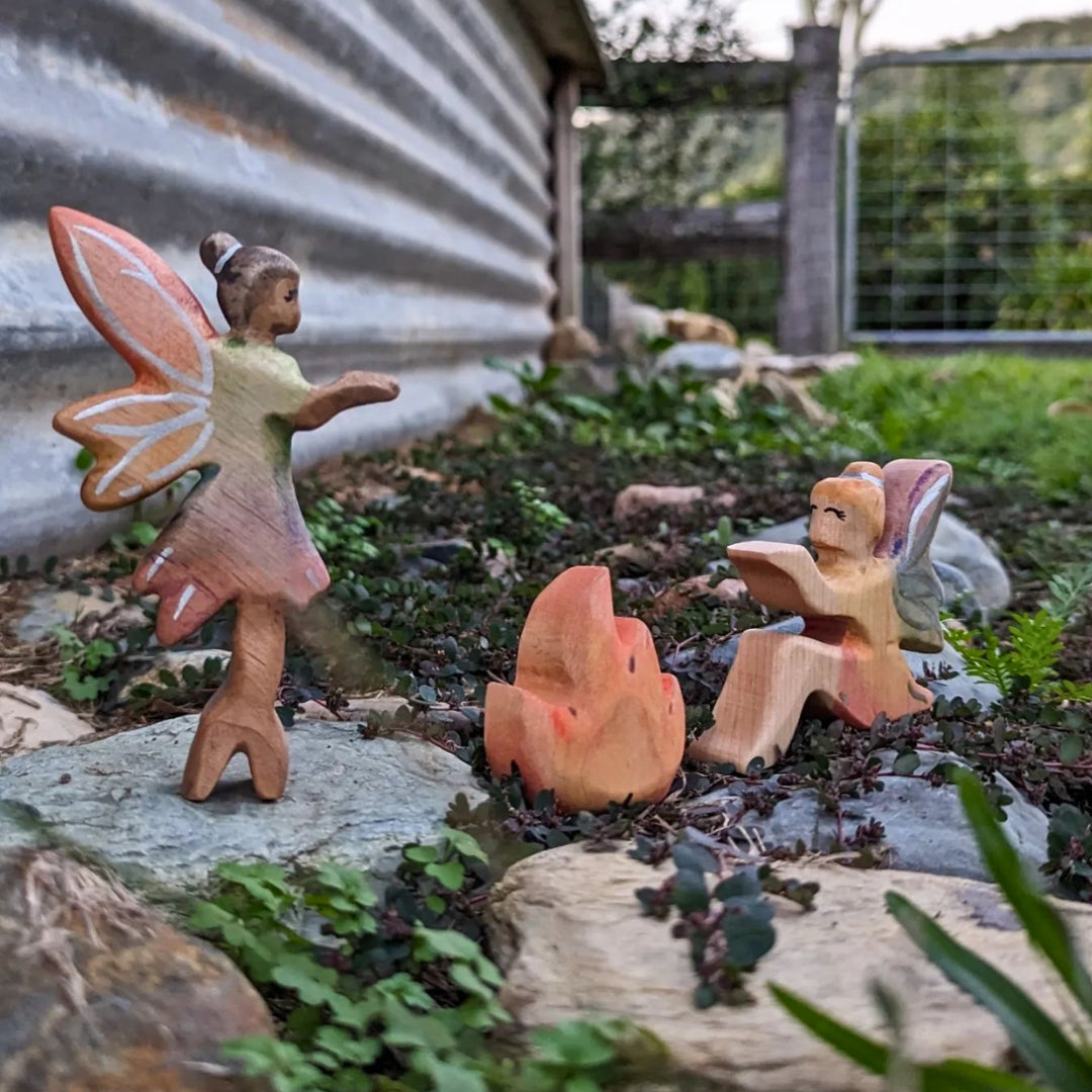 NH_MYP_7002 NOM Handcrafted Fairy Sitting