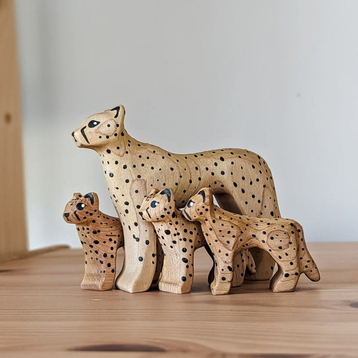 NOM Handcrafted - Cheetah Family
