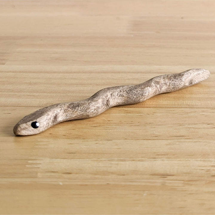 NH_AAP_20010 NOM Handcrafted - Brown Snake