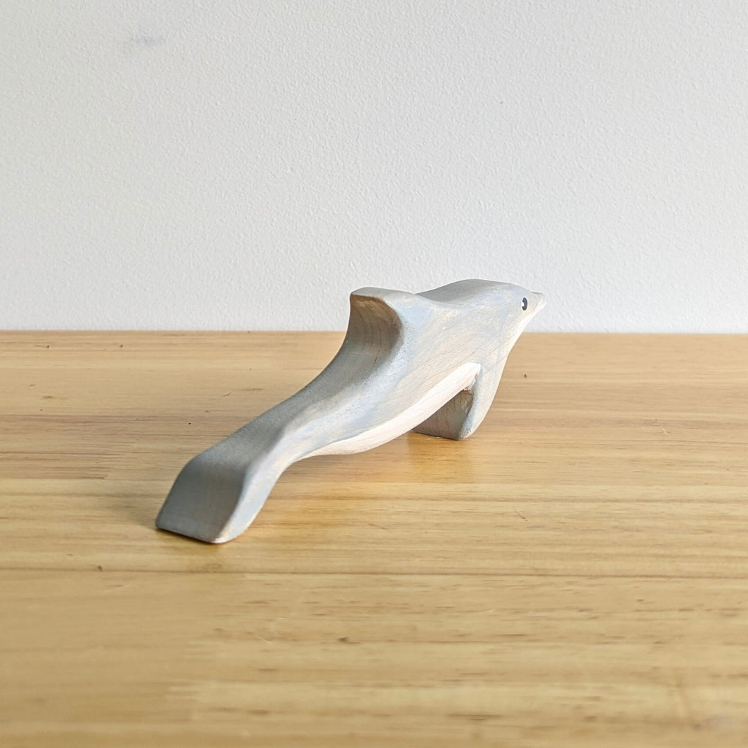 NH_OCP_80003 NOM Handcrafted - Dolphin