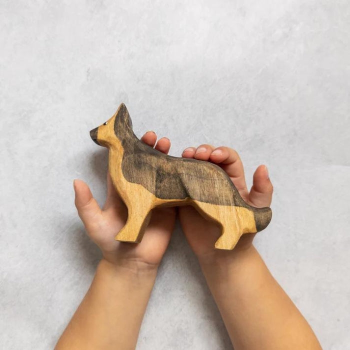 NH_DOP_40006 NOM Handcrafted - German Shepherd