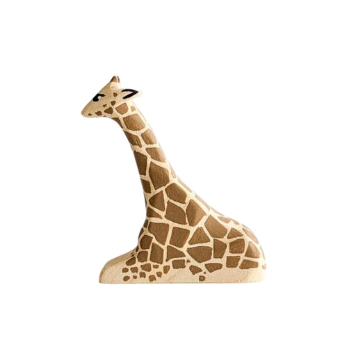 NH_AFP_120002 NOM Handcrafted - Giraffe Sitting