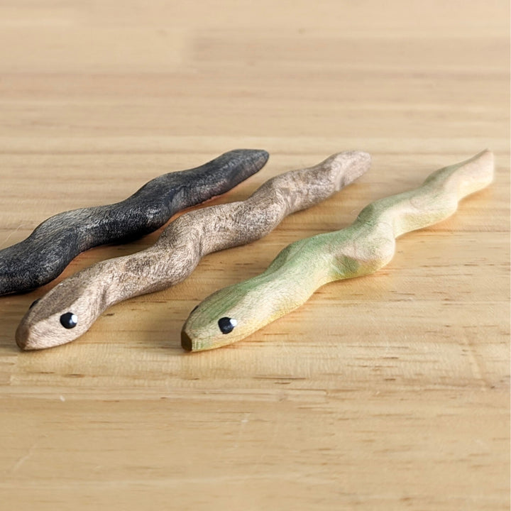 nom-handcrafted-green-tree-snake-NH_AAP_20022-1