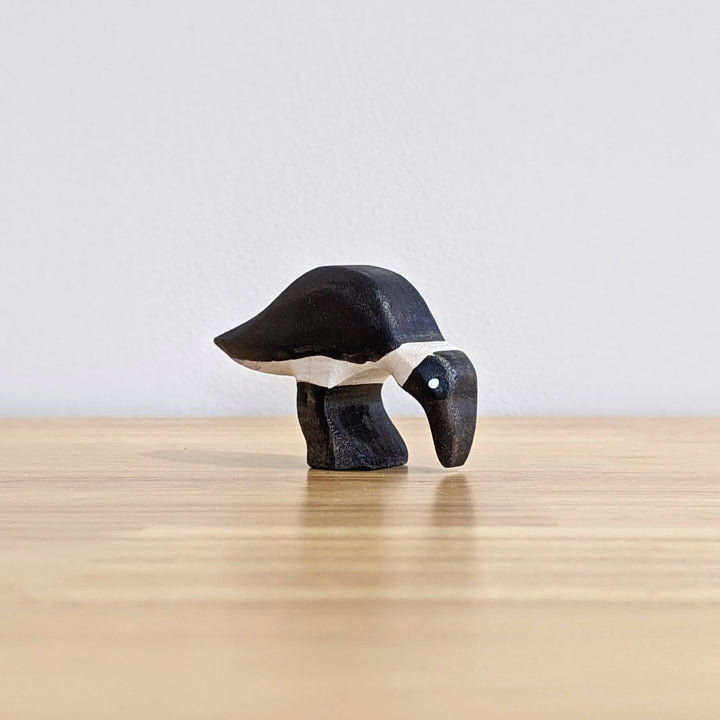 NH_BIP_10017 NOM Handcrafted - Ibis Pecking