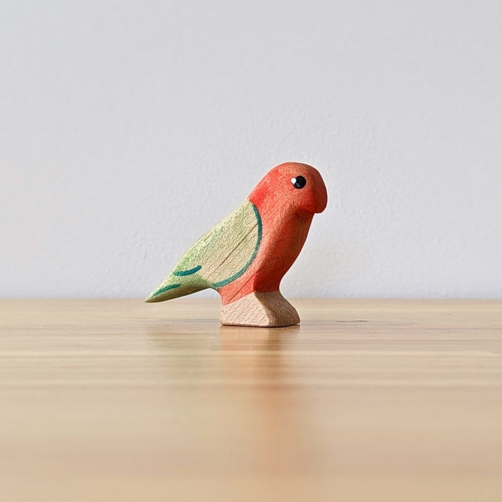 NH_BIP_10006 NOM Handcrafted - King Parrot Male