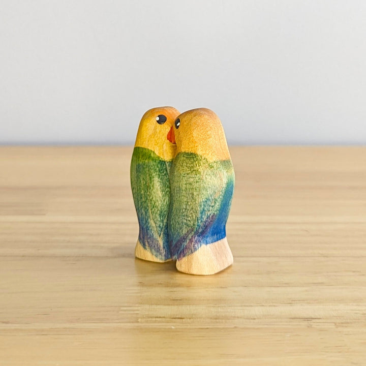 NH_BIP_10038 NOM Handcrafted - Lovebirds