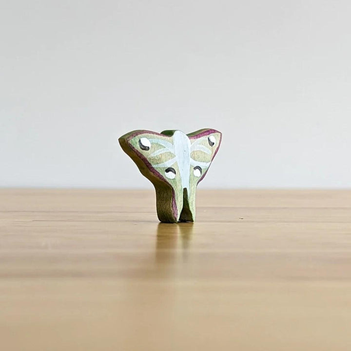 NH_INP_140001 NOM Handcrafted - Lunar Moth