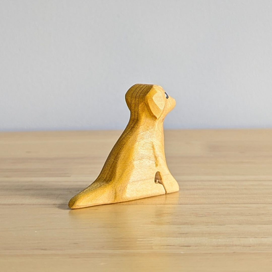 NH_DOP_40010 NOM Handcrafted - Puppy Sitting