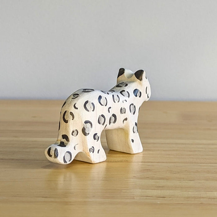NH_BCP_30004 NOM Handcrafted - Snow Leopard - Small