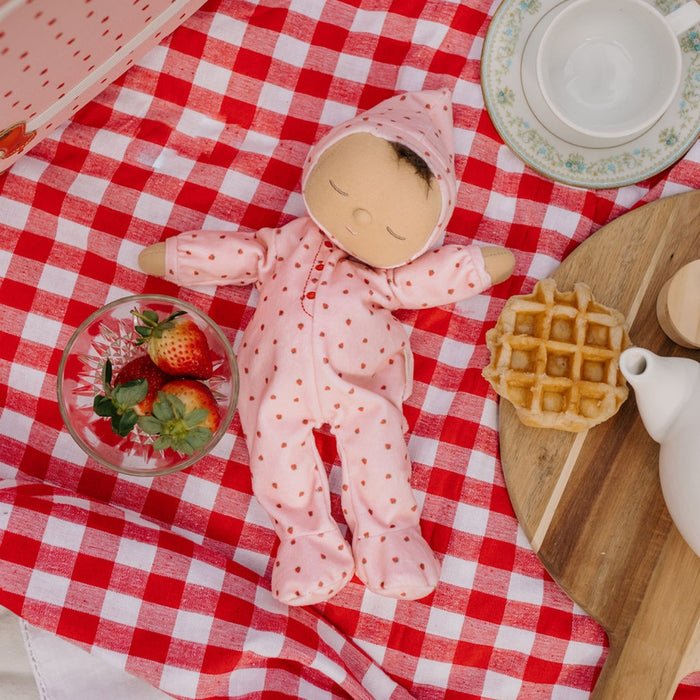 OEKDOZDOZ-ST-O Olli Ella Dozy Dinkums Pip Strawberry