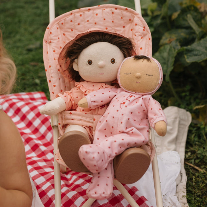 OEKDOZDOZ-ST-O Olli Ella Dozy Dinkums Pip Strawberry
