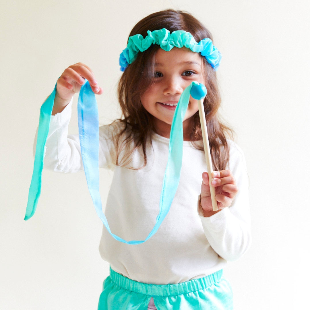 SS-42303 Sarah's Silks Small Streamer - Sea