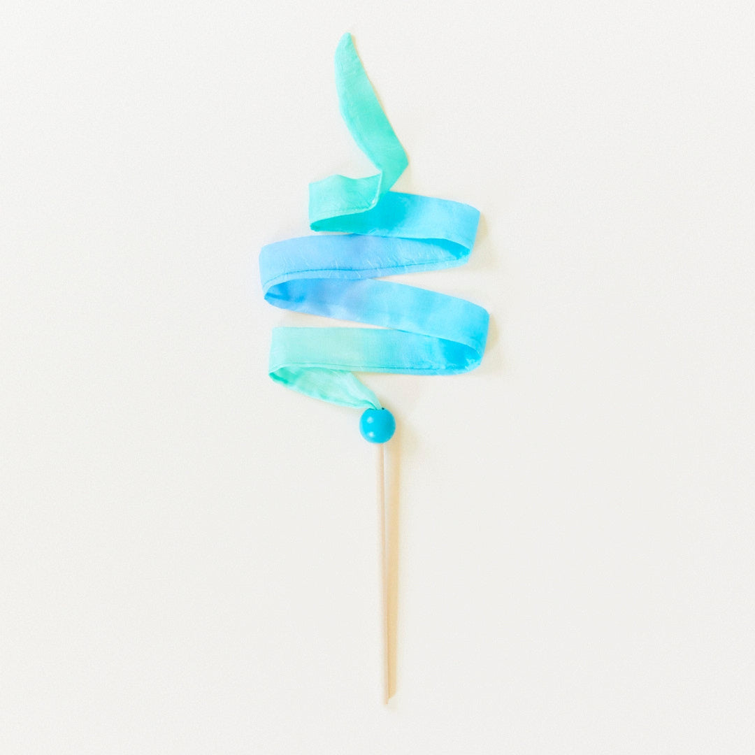 SS-42303 Sarah's Silks Small Streamer - Sea