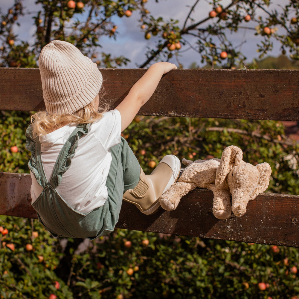 SENGER Cuddly Animal - Small Elephant - Linen - Removable Heat/Cool Pack - Natural Organic Soft Toy - Online, Australia