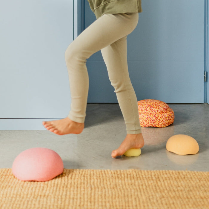 Stapelstein Balance Stepping Stones - Original + Inside Combination, Set of 4, Warm from Australia