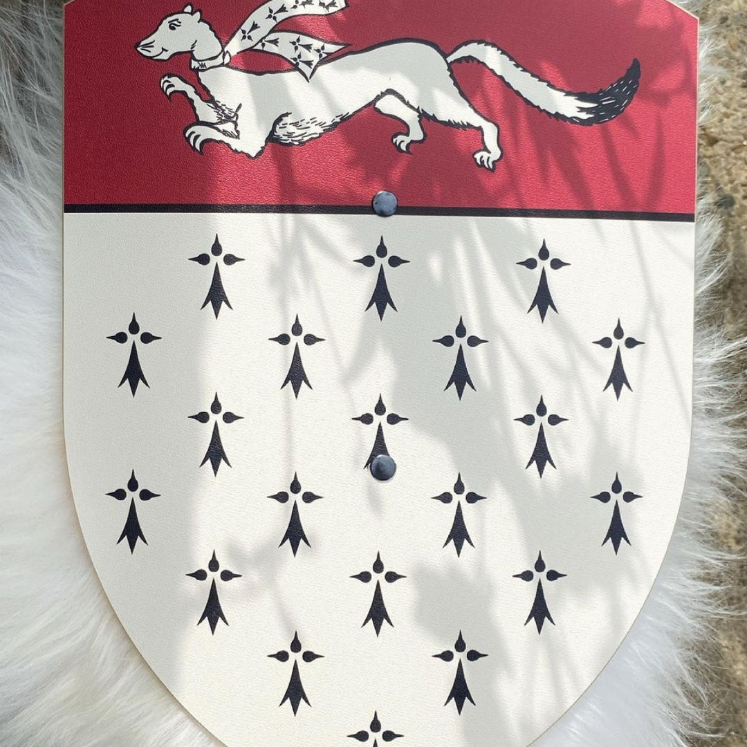 245 VAH Shield Ermine
