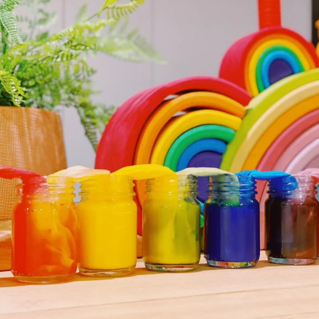 Primary colours mixing to make secondary colours in walking rainbow science experiment