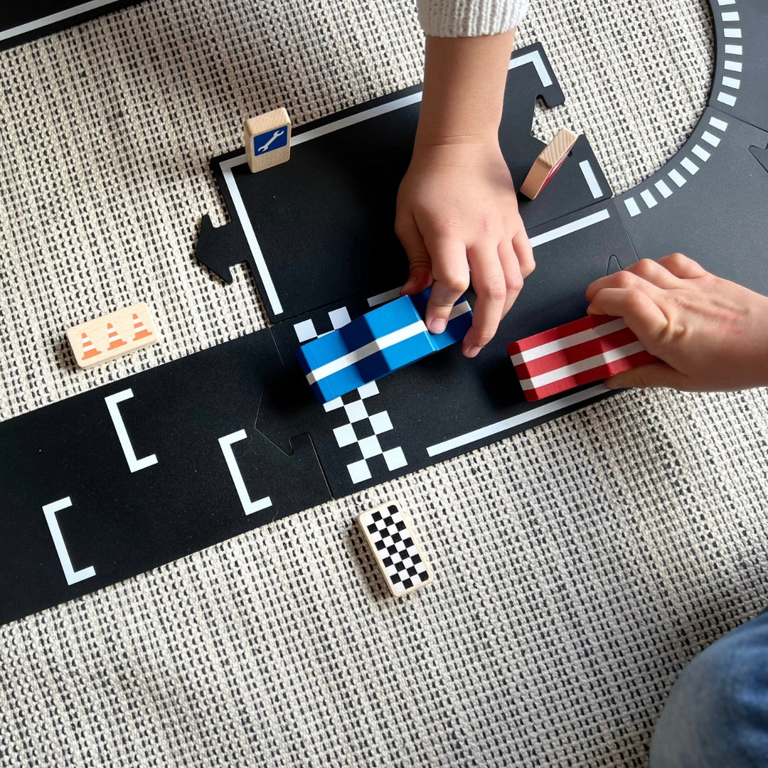 Waytoplay Roadblocks Race Signs - Set of 8 - Online, Australia