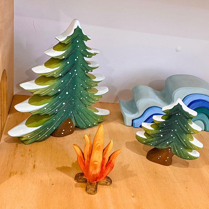 BumbuToys Wooden Snowy Fir Trees and Predan Campfire Small World Play Toys, Australia 
