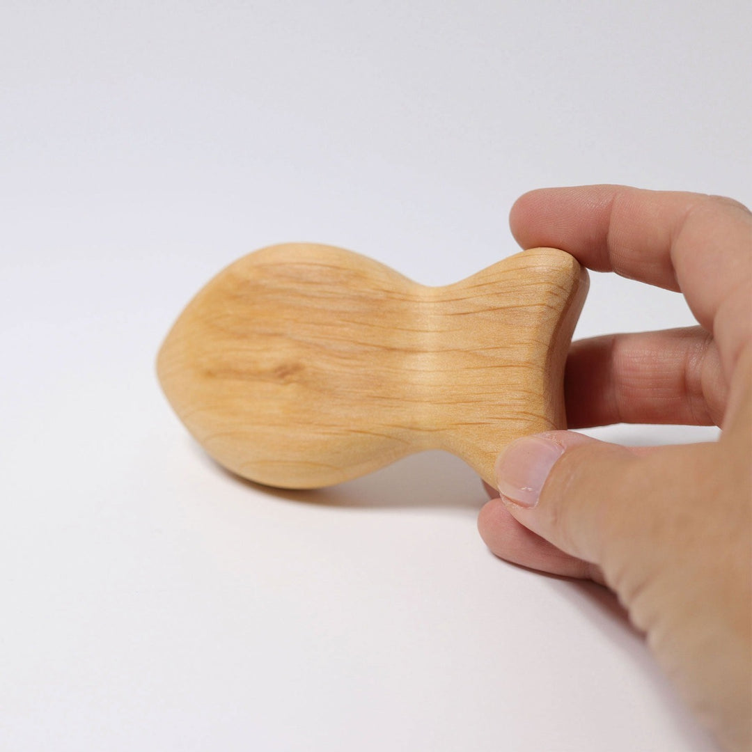 Grimms Grasping Fish Rattle Moby 04