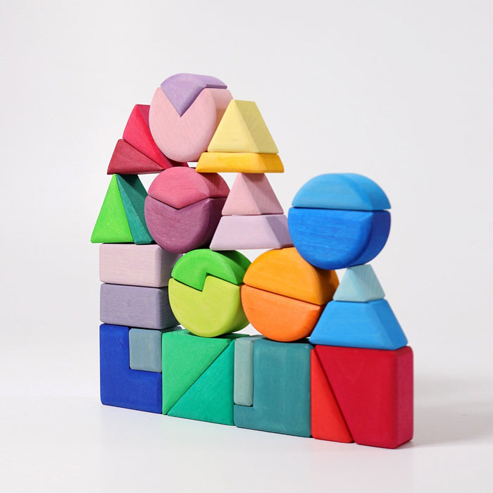 Geometric shape blocks top