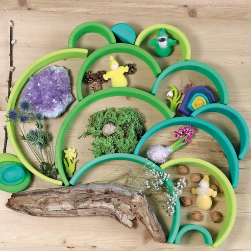 10671 Grimm's Rainbow Meadow Green Tunnel Large 12 pieces