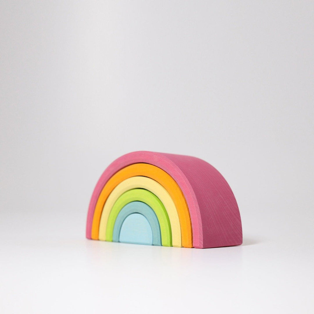 GR-10701 Grimm's Rainbow Pastel Medium 6 Pieces