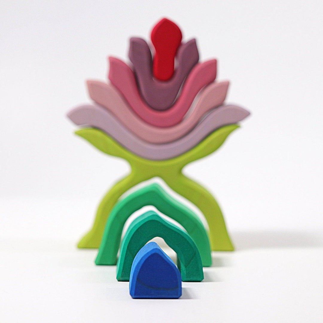 10900 Grimms Stacking Flower