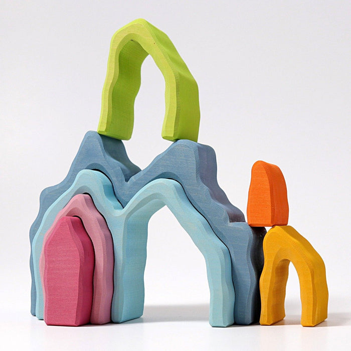 10911 Grimms Stacking Cave Arch