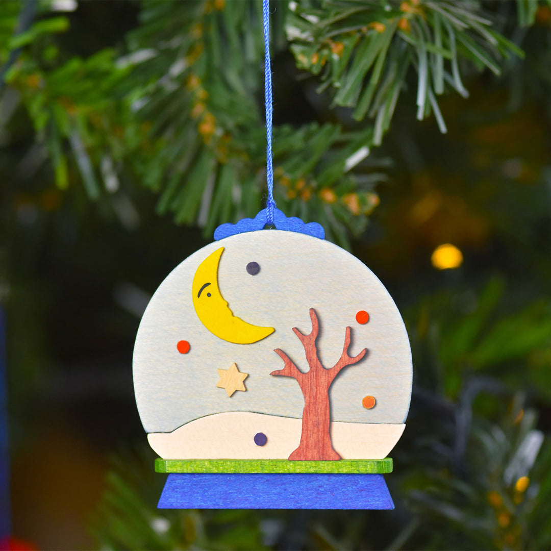 Christmas Tree Ornament - Snow Globe