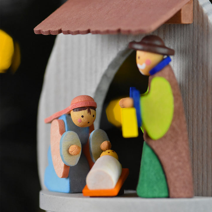 47110 Graupner Tree Ornament holy family and manger 03