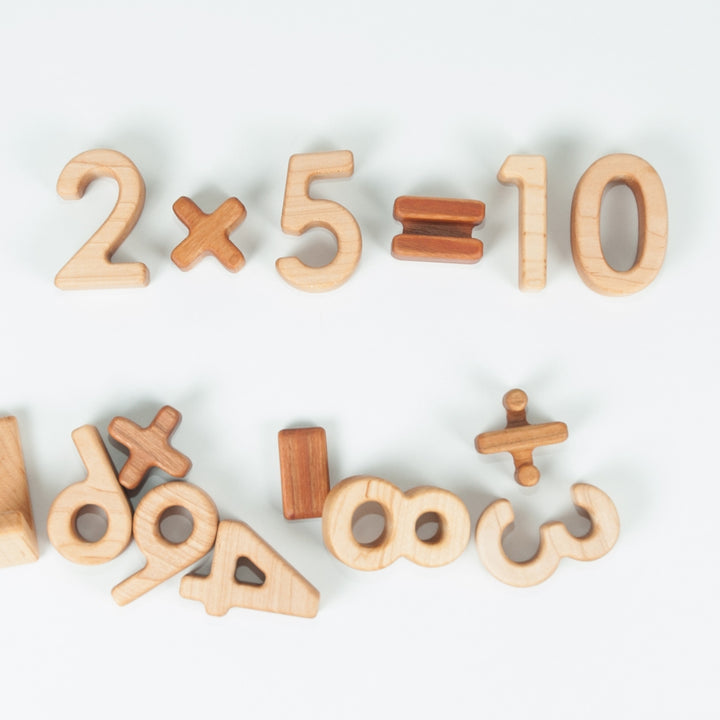 TFJ-4104 0-9 Maple Number Blocks Treasures From Jennifer
