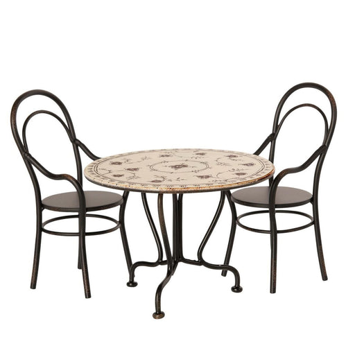 Maileg dining table set with 2 chairs from Australia
